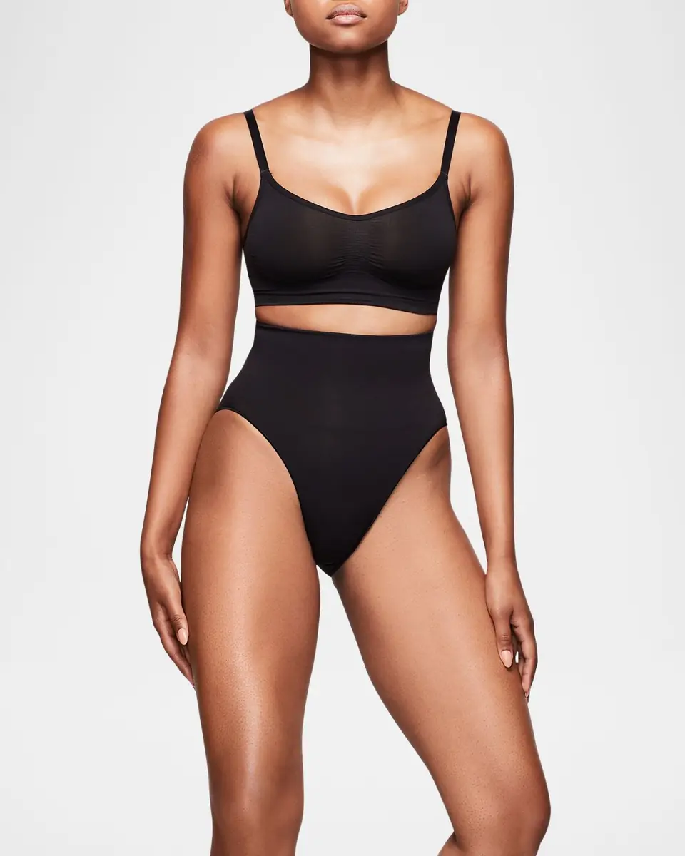SKIMS Seamless Sculpt Pullover Bra | Thumbnail 33