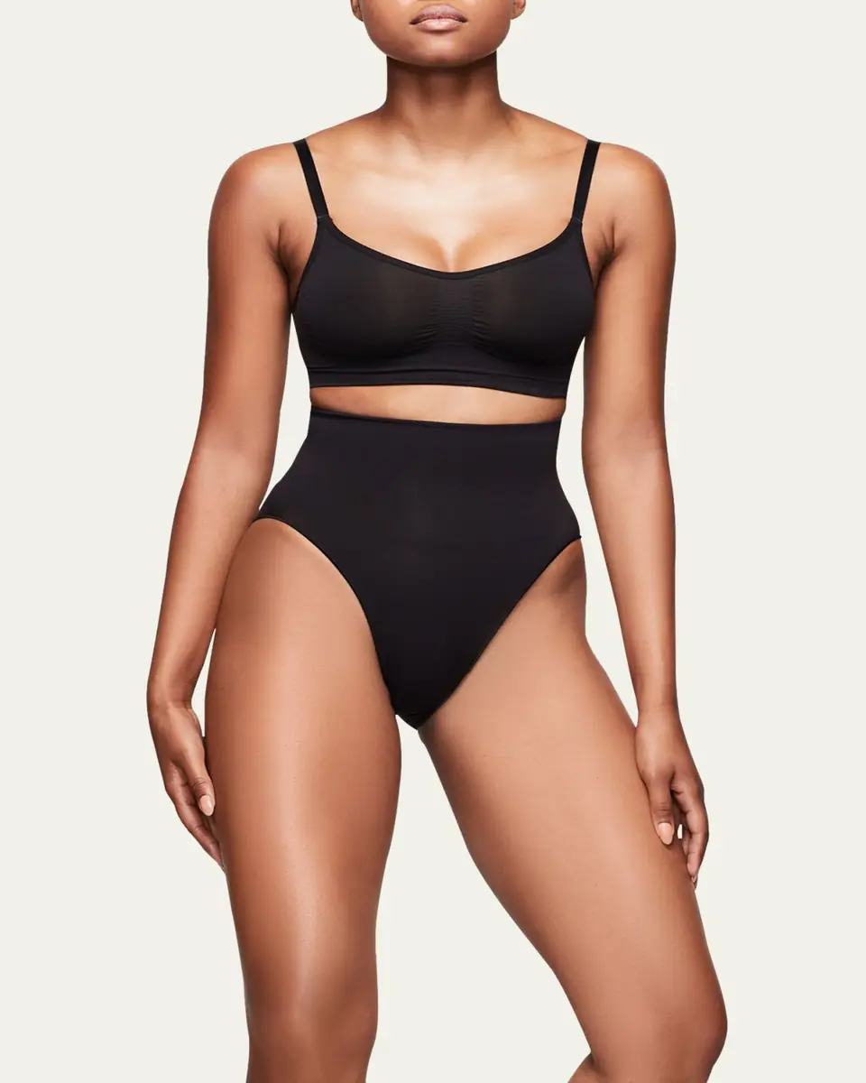 SKIMS Seamless Sculpt Pullover Bra | Thumbnail 5