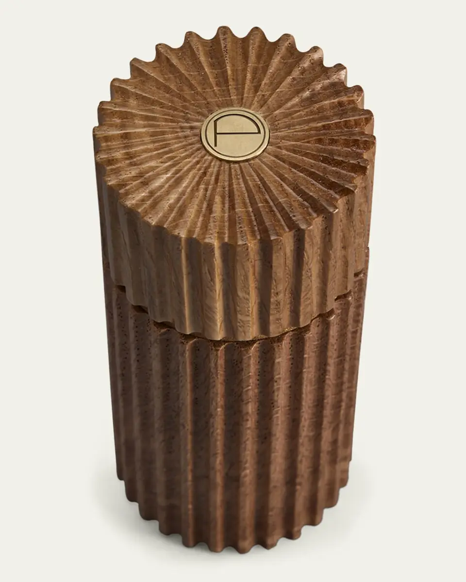 L'Objet Ionic Salt & Pepper Mills, Blonde Oak | Thumbnail 4 L'Objet Ionic Salt & Pepper Mills, Blonde Oak | Thumbnail 4