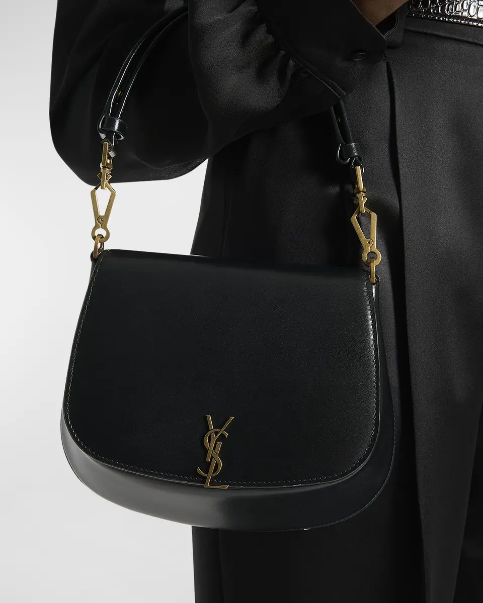 Saint Laurent Voltaire Shoulder Bag in Smooth Leather | Thumbnail 20 Saint Laurent Voltaire Shoulder Bag in Smooth Leather | Thumbnail 20