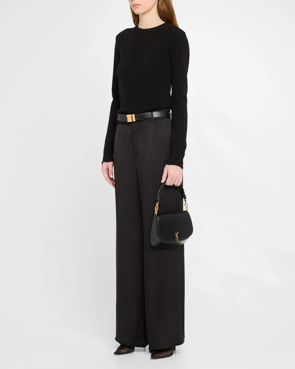 Saint Laurent Voltaire Shoulder Bag in Smooth Leather | Thumbnail 21 Saint Laurent Voltaire Shoulder Bag in Smooth Leather | Thumbnail 21