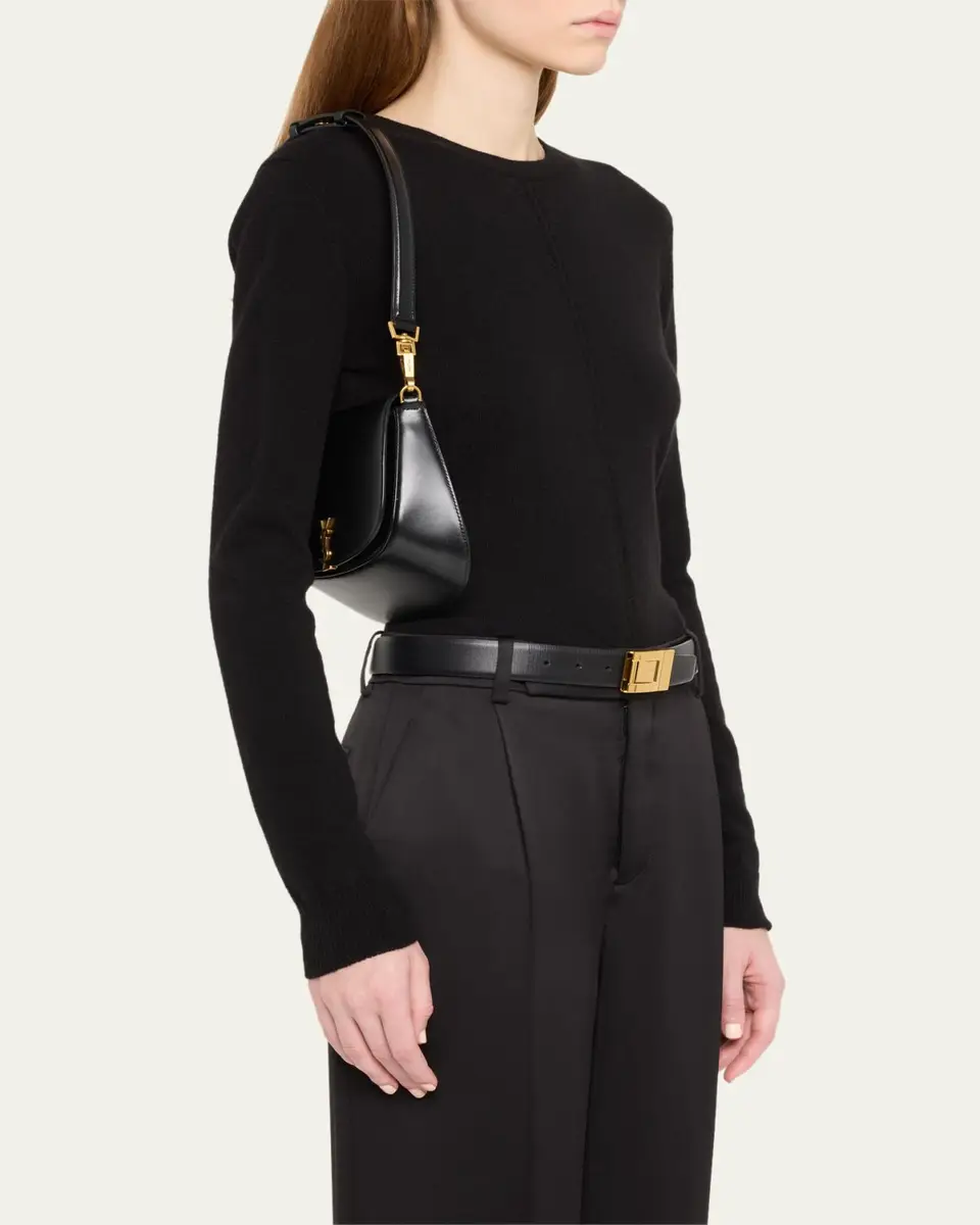 Saint Laurent Voltaire Shoulder Bag in Smooth Leather | Thumbnail 5 Saint Laurent Voltaire Shoulder Bag in Smooth Leather | Thumbnail 5