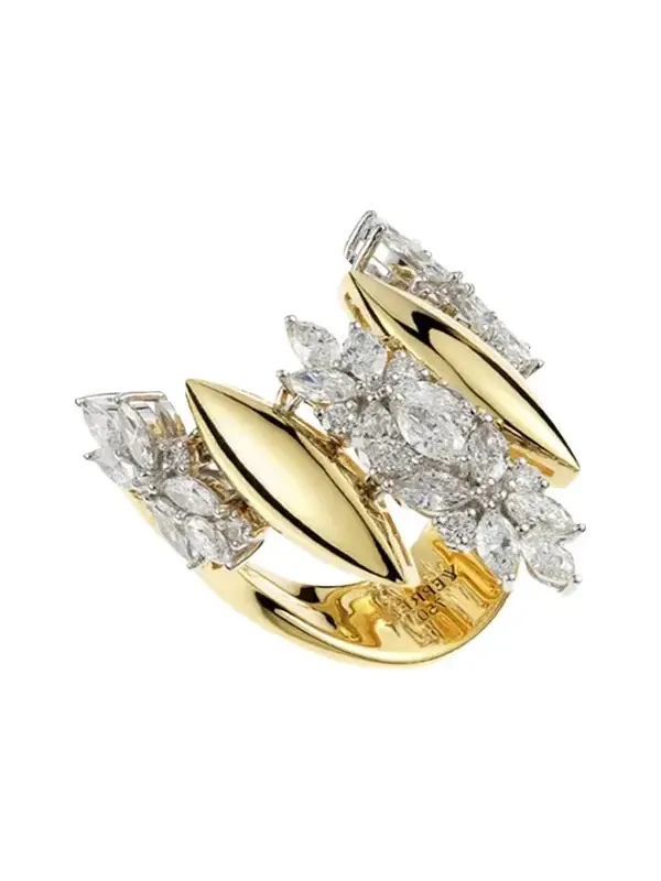 18K Yellow and White Gold Diamond Ring 18K Yellow and White Gold Diamond Ring