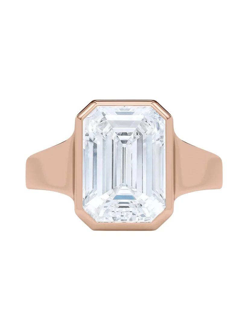 18K Emerald Cut Lab Grown Diamond Cigar Bezel Ring, 2.0tcw 18K Emerald Cut Lab Grown Diamond Cigar Bezel Ring, 2.0tcw