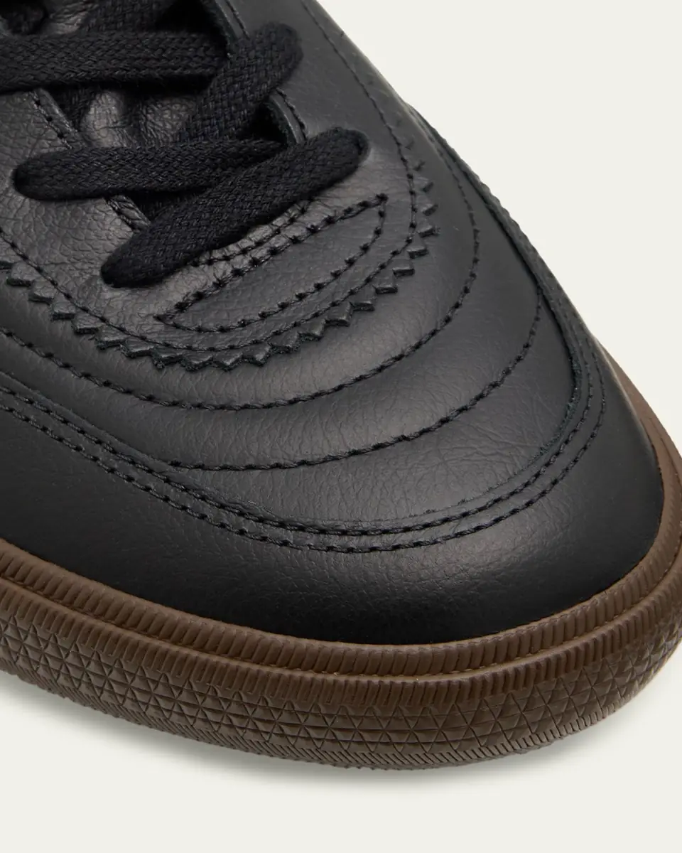 VEJA Panenka Low-Top Leather Sneakers | Thumbnail 10