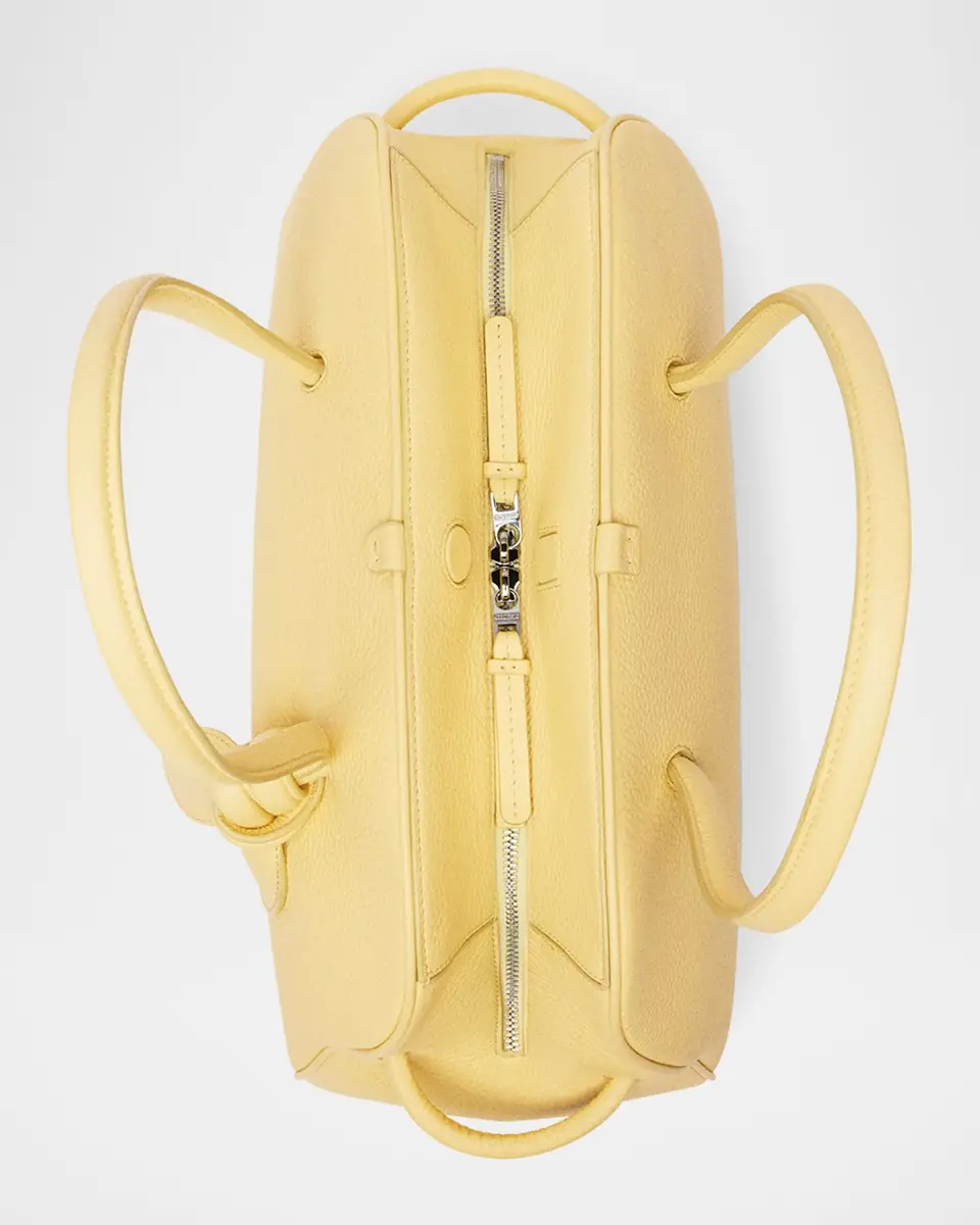 Jacquemus Le Turismo Leather Shoulder Bag | Thumbnail 11