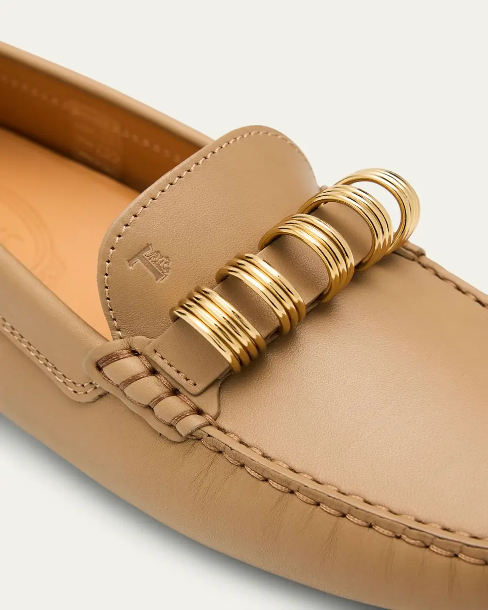 Tod's Gommino Calfskin Rings Driver Loafers | Thumbnail 10
