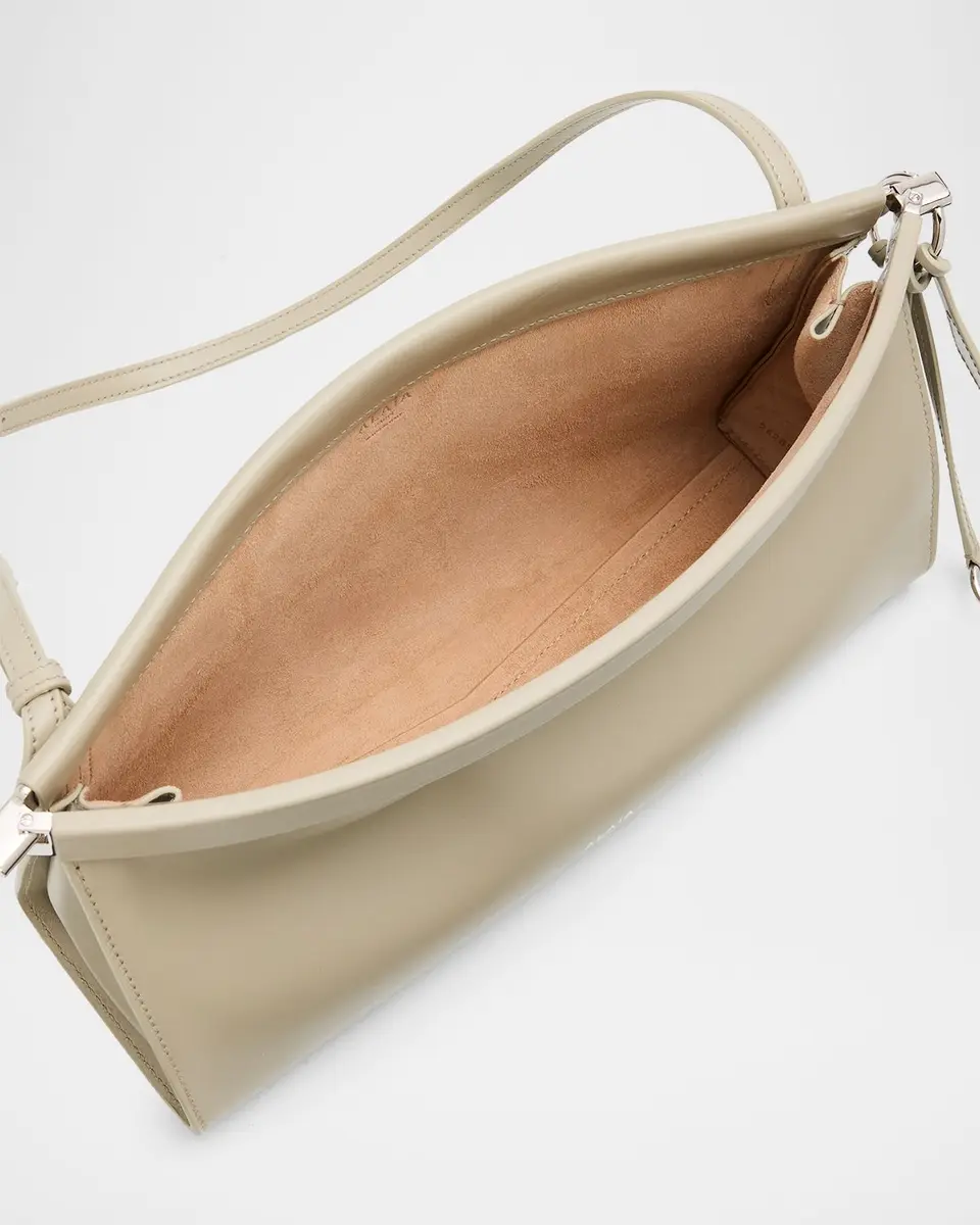 ALAÏA Le Click Medium Shoulder Bag in Glossy Leather | Thumbnail 35 ALAÏA Le Click Medium Shoulder Bag in Glossy Leather | Thumbnail 35