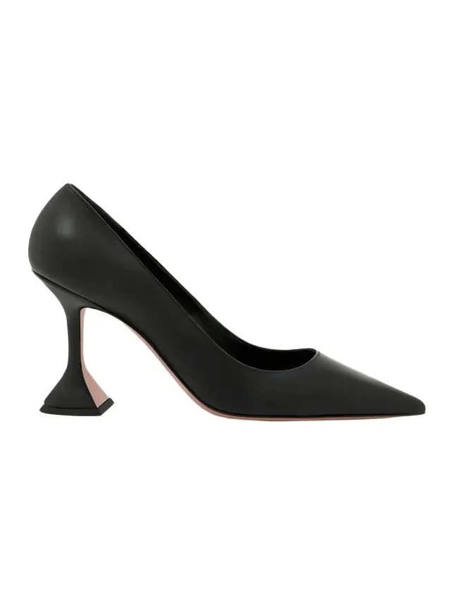 Ami Pointed Leather Pumps