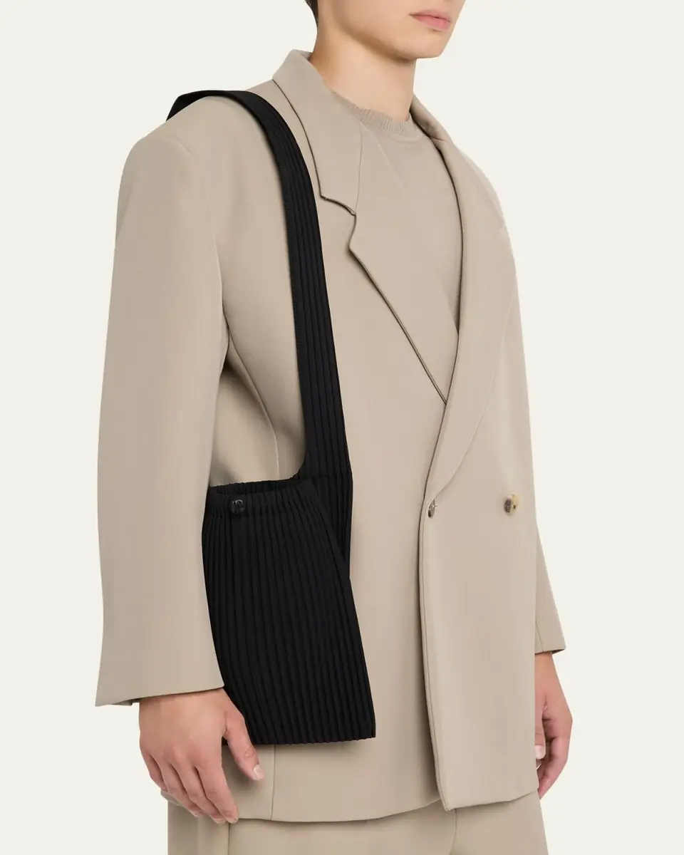 Homme Plissé Issey Miyake Men's Pocket Large Pleated Crossbody Bag | Thumbnail 2 Homme Plissé Issey Miyake Men's Pocket Large Pleated Crossbody Bag | Thumbnail 2