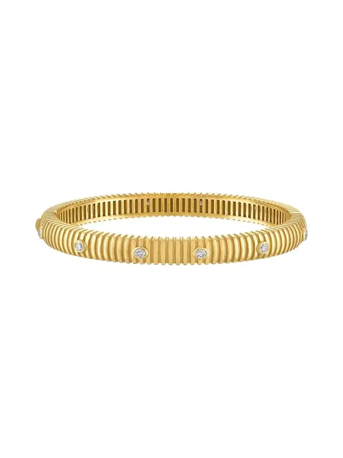 18K Yellow Gold Clio Diamond Bangle Bracelet