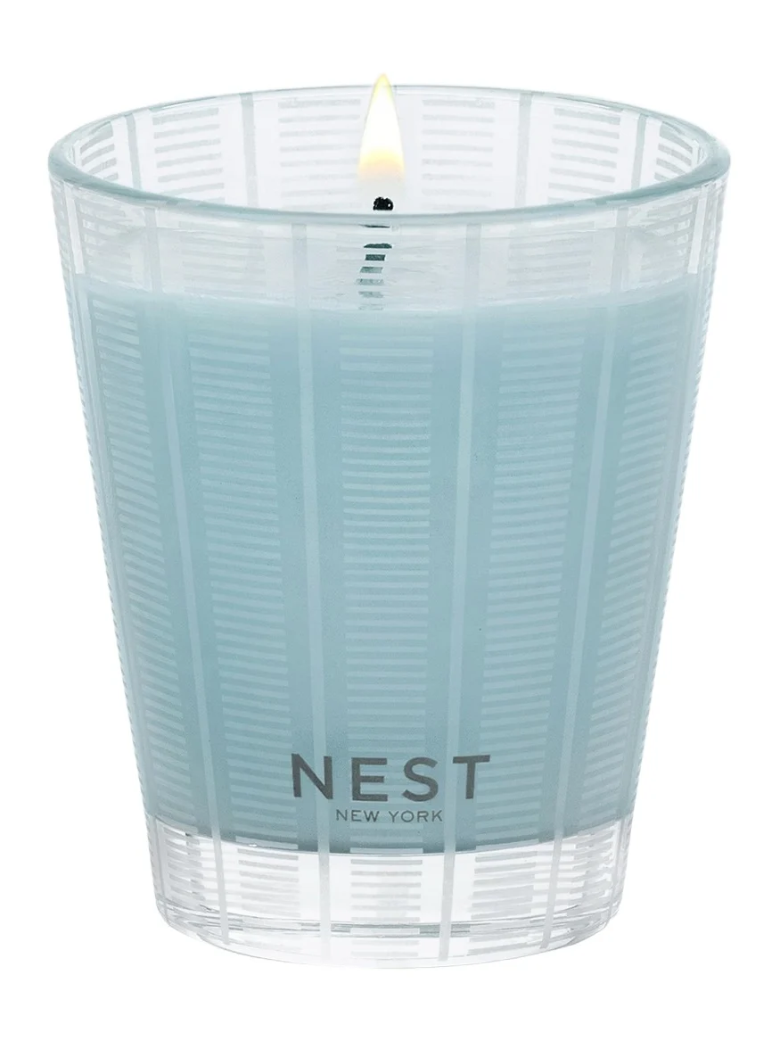 NEST New York Driftwood & Chamomile Classic Candle, 8.1 oz.