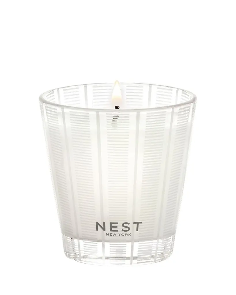 NEST New York Grapefruit Classic Candle, 8.1 oz. | Image 1 NEST New York Grapefruit Classic Candle, 8.1 oz. | Image 1