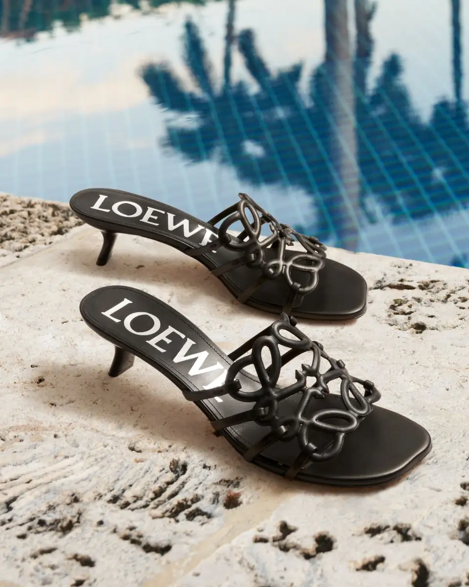 Loewe x Paula's Ibiza Petal Anagram Leather Caged Mule Sandals | Thumbnail 4 Loewe x Paula's Ibiza Petal Anagram Leather Caged Mule Sandals | Thumbnail 4