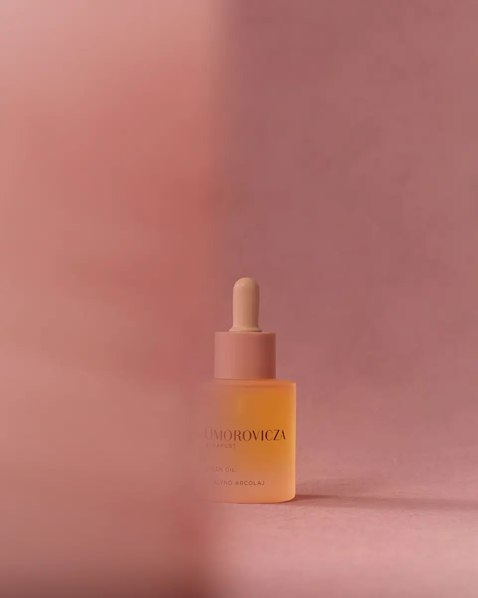 OMOROVICZA Queen Oil, 1 oz. | Thumbnail 7 OMOROVICZA Queen Oil, 1 oz. | Thumbnail 7