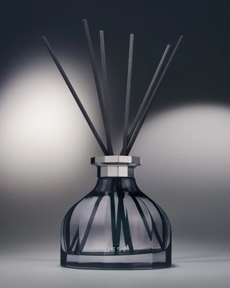 NEST New York VOYAGES Hypnotic Amber Diffuser, 16.9 oz. | Thumbnail 4 NEST New York VOYAGES Hypnotic Amber Diffuser, 16.9 oz. | Thumbnail 4