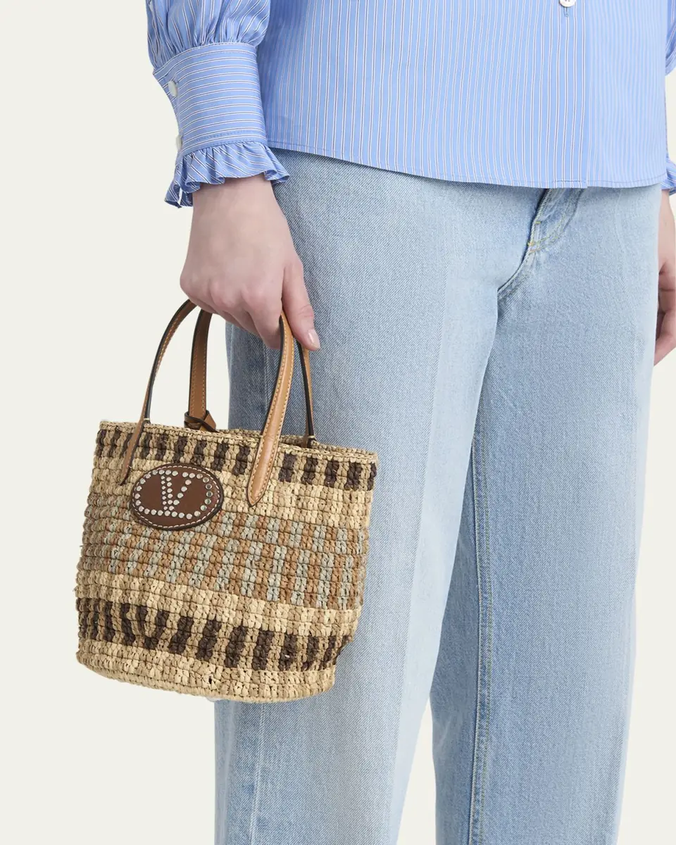 Valentino Garavani VLOGO Signature Small Crochet Bucket Bag | Thumbnail 2