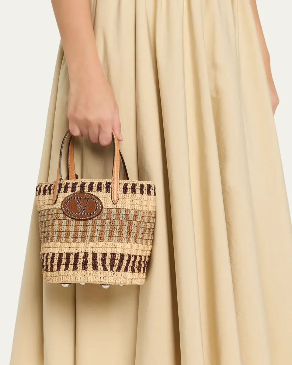 Valentino Garavani VLOGO Signature Small Crochet Bucket Bag | Thumbnail 5
