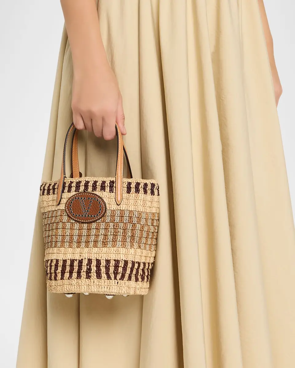 Valentino Garavani VLOGO Signature Small Crochet Bucket Bag | Thumbnail 9