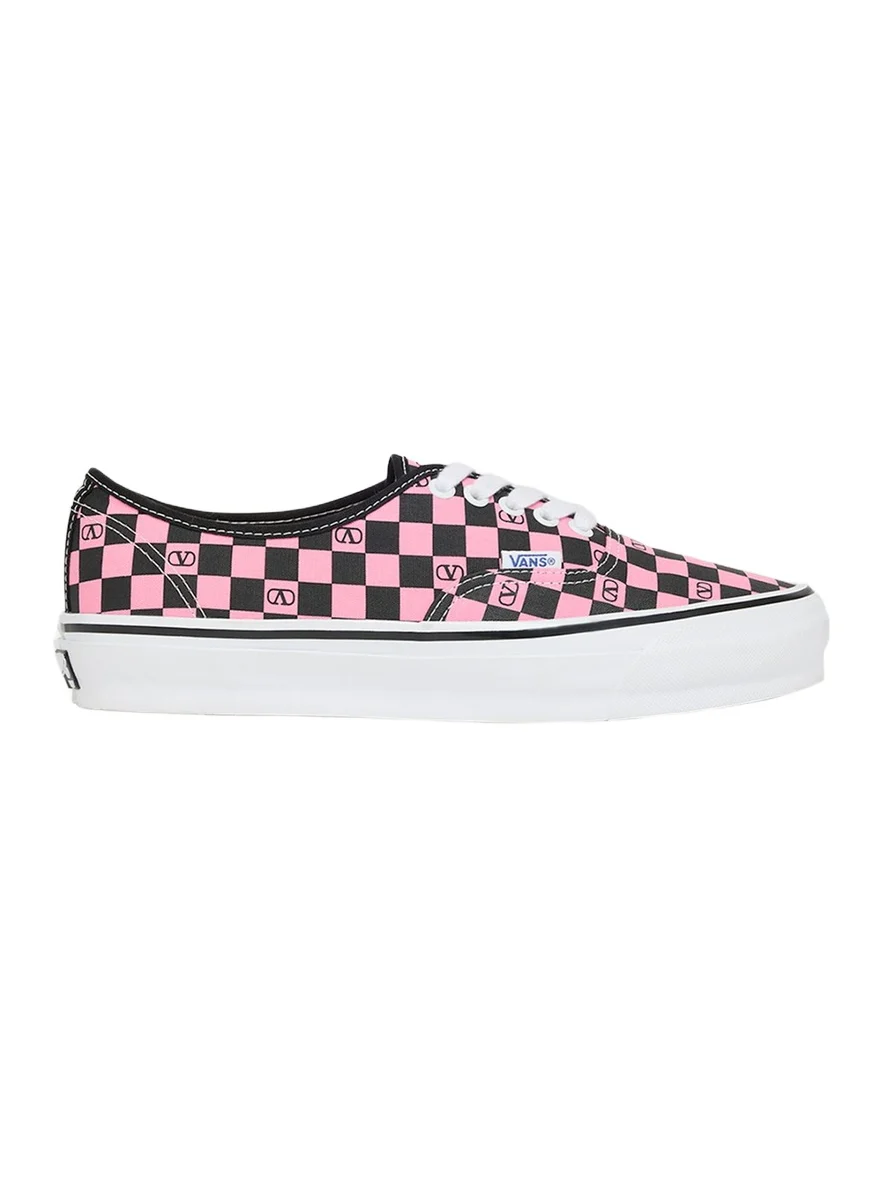 x Vans Authentic Checkered VLogo Sneakers x Vans Authentic Checkered VLogo Sneakers