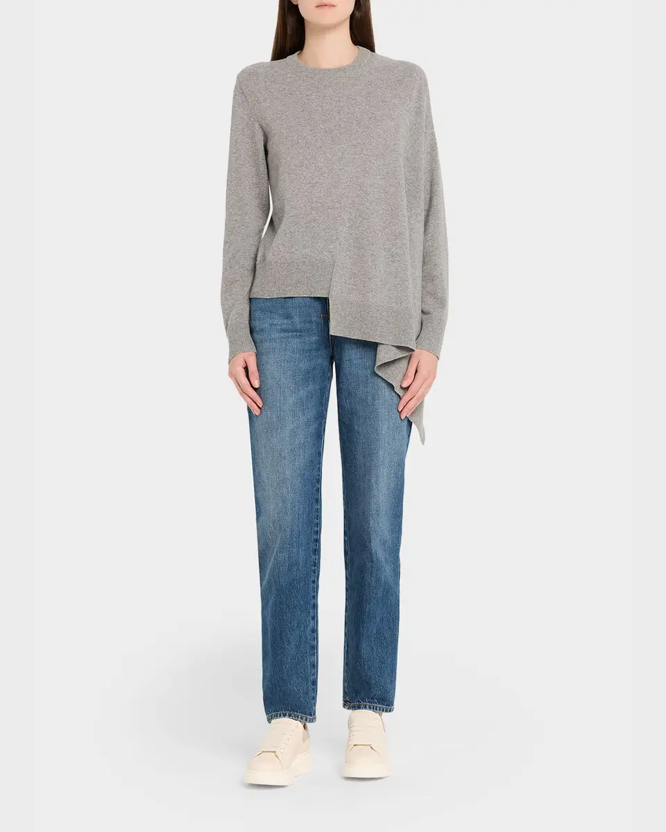 Alexander McQueen Oversized Leather Sneakers | Thumbnail 2 Alexander McQueen Oversized Leather Sneakers | Thumbnail 2
