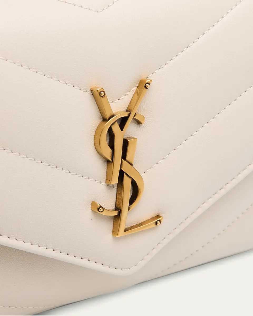 Saint Laurent Loulou Small YSL Shoulder Bag in Quilted Leather | Thumbnail 4 Saint Laurent Loulou Small YSL Shoulder Bag in Quilted Leather | Thumbnail 4