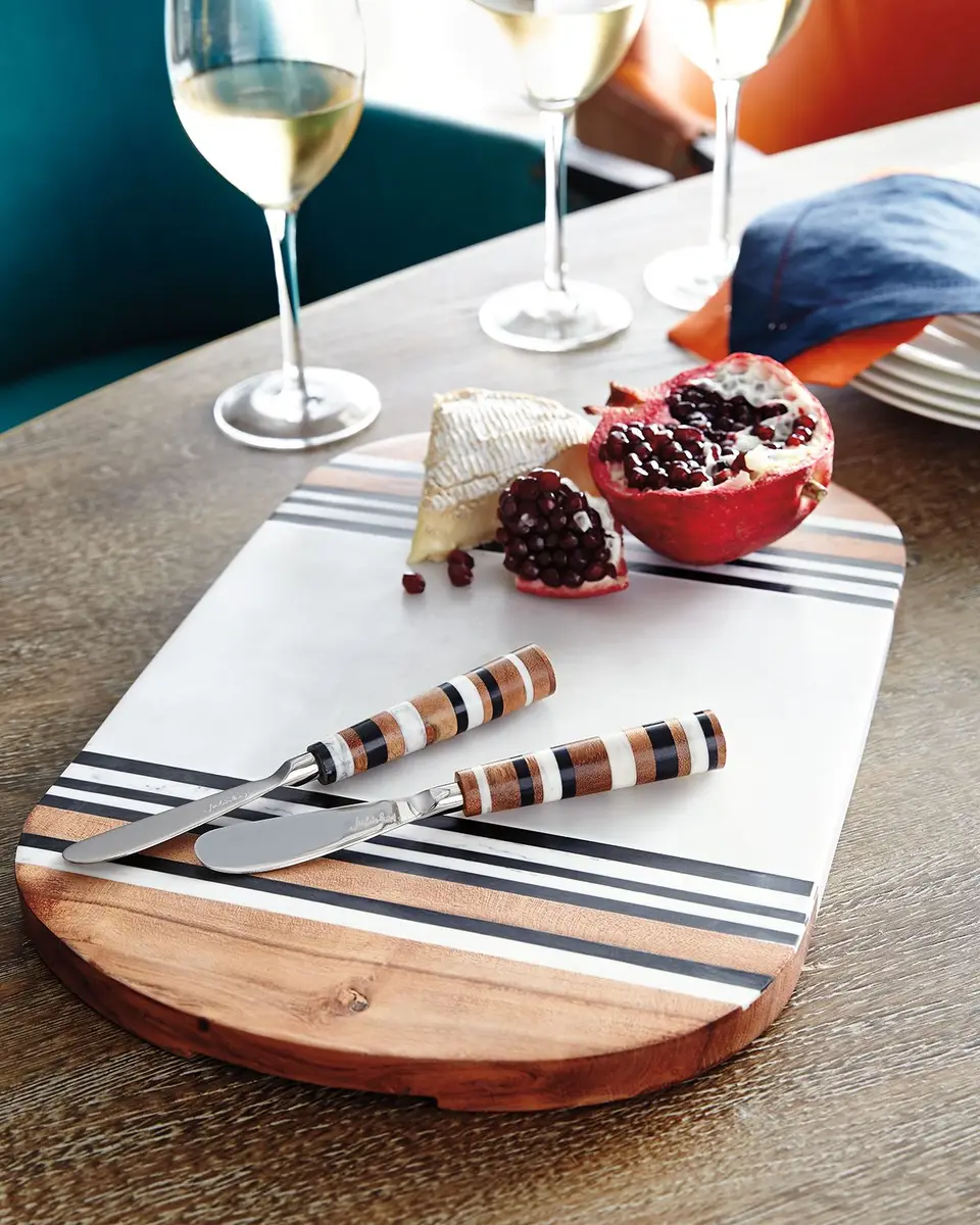 Juliska Stonewood Stripe 15" Serving Board with Spreader | Thumbnail 5 Juliska Stonewood Stripe 15" Serving Board with Spreader | Thumbnail 5