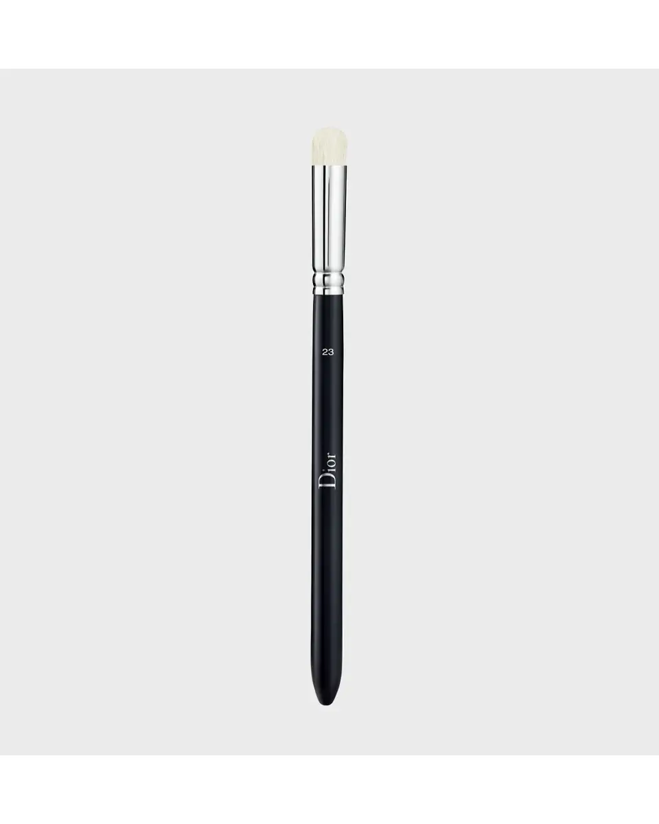 Dior Backstage Large Smudging Eyeshadow Brush | Thumbnail 2 Dior Backstage Large Smudging Eyeshadow Brush | Thumbnail 2