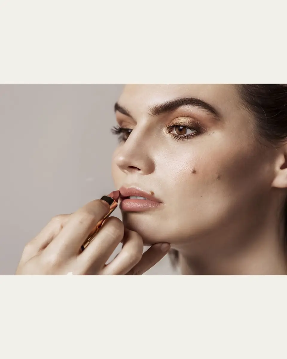 Sisley-Paris Le Phyto Rouge 15, Beige Manhattan | Thumbnail 3 Sisley-Paris Le Phyto Rouge 15, Beige Manhattan | Thumbnail 3