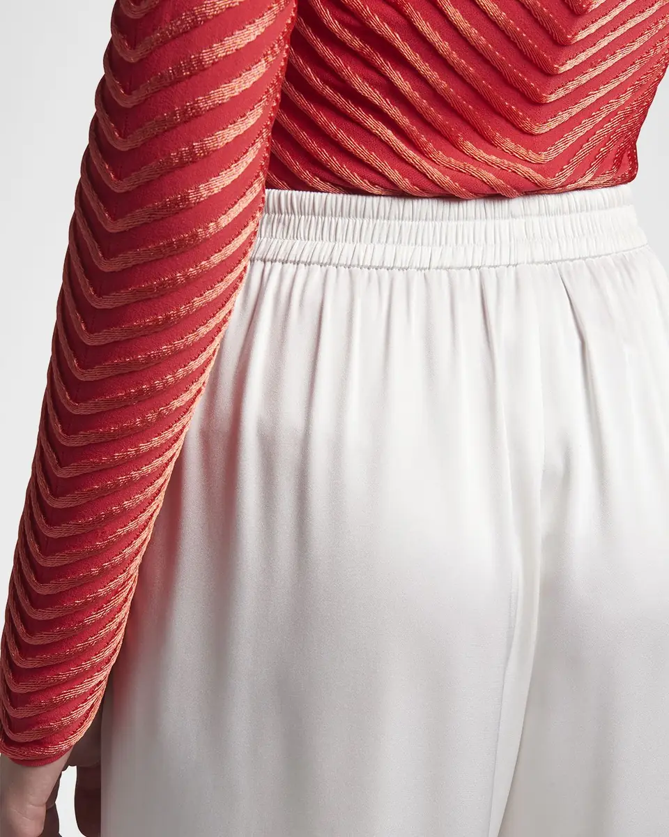 Giorgio Armani Silk Relaxed-Leg Trousers | Thumbnail 4 Giorgio Armani Silk Relaxed-Leg Trousers | Thumbnail 4