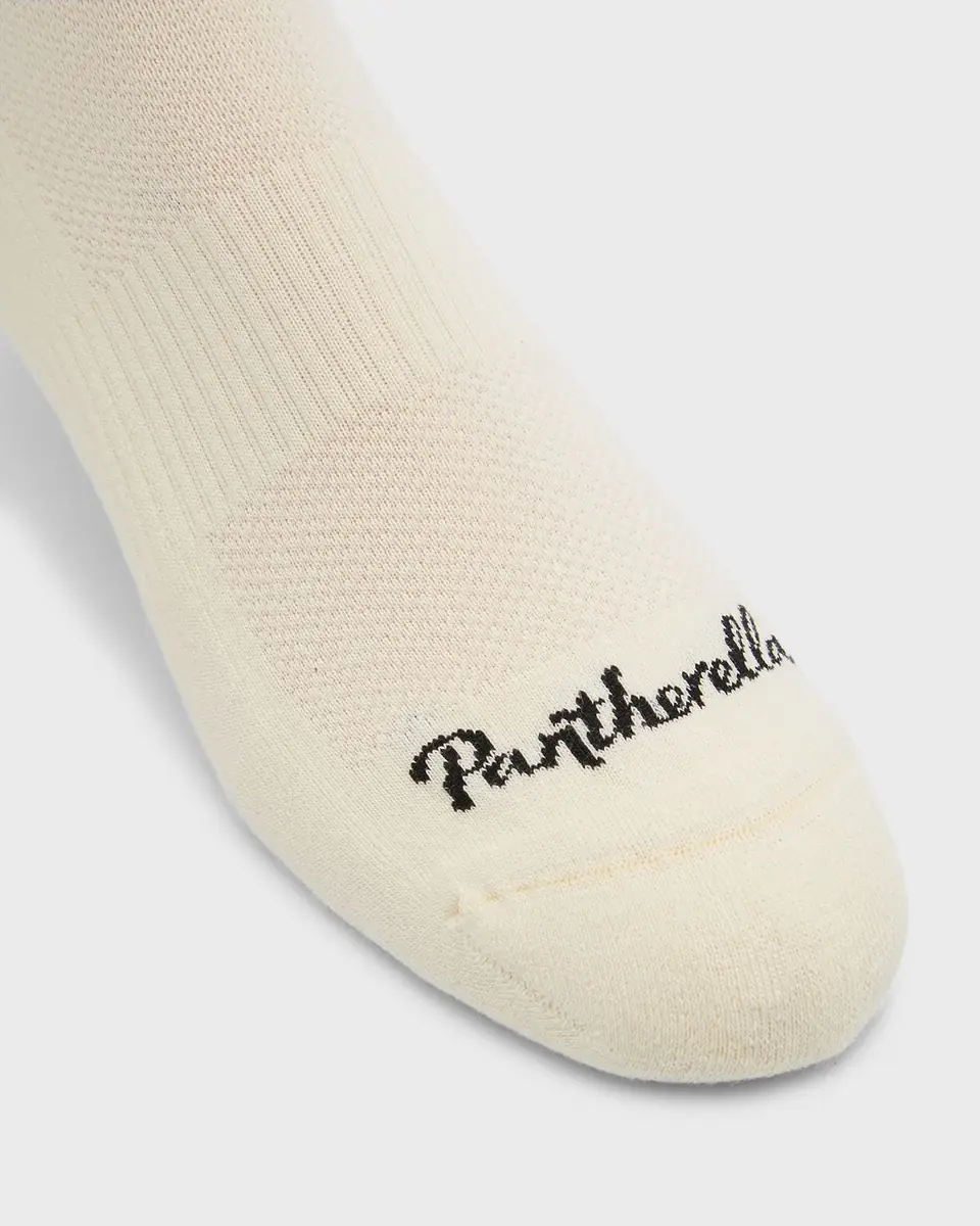 Pantherella Men's Rainbow Stripe Cushion Sole Athletic Socks | Thumbnail 2