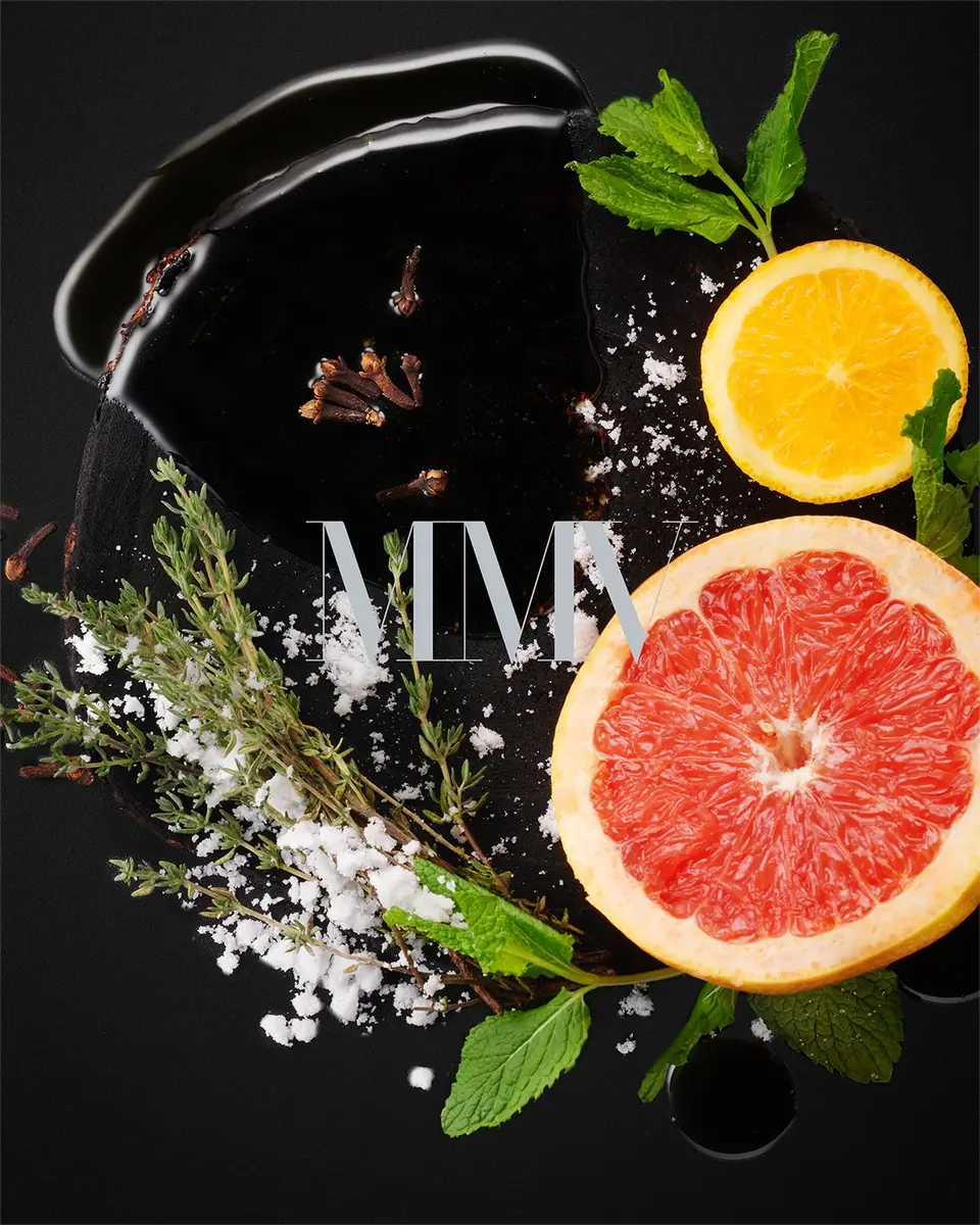 Amanda de Montal Armagnac Silver Scented Candle | Thumbnail 2