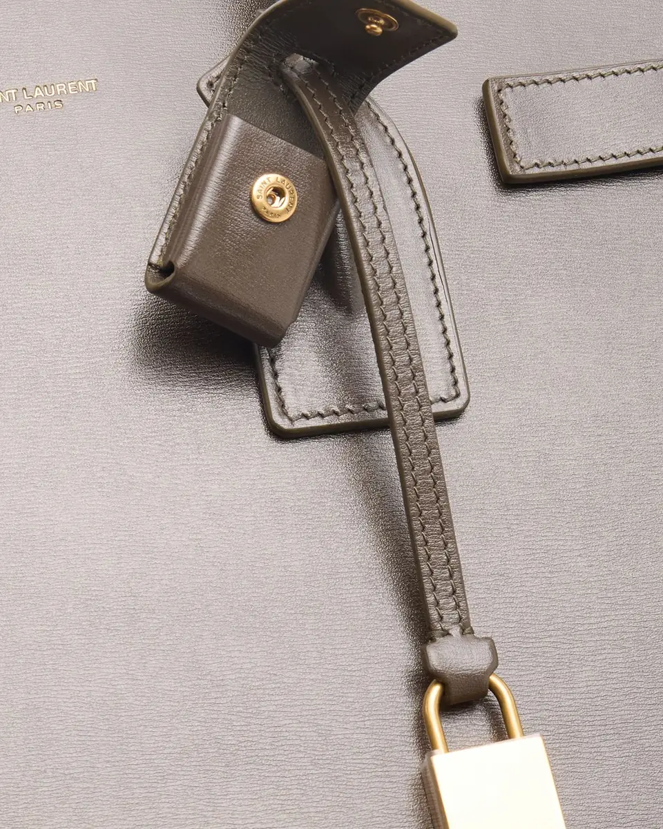 Saint Laurent Sac De Jour Small Top-Handle Bag in Smooth Leather | Thumbnail 5 Saint Laurent Sac De Jour Small Top-Handle Bag in Smooth Leather | Thumbnail 5