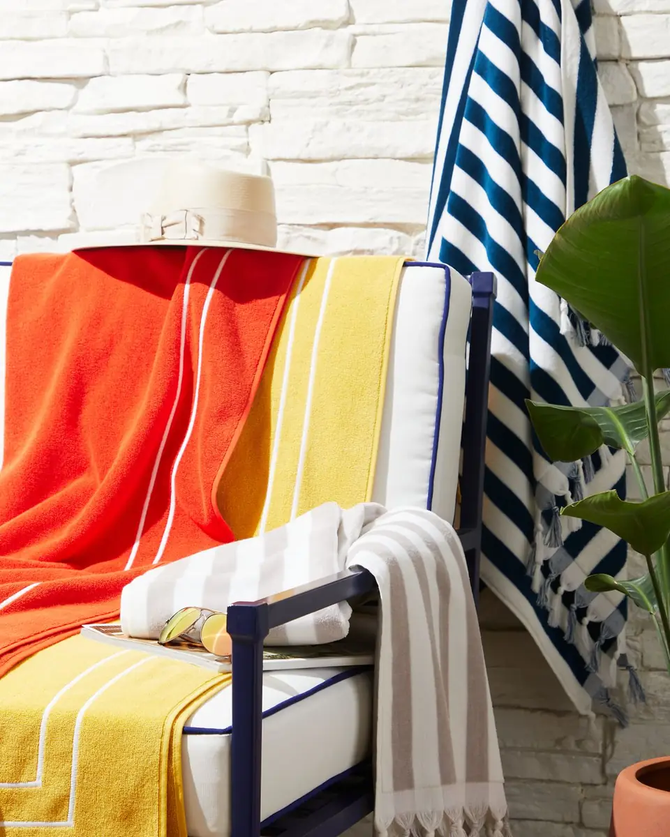 Kassatex Cannes Beach Towel | Thumbnail 3
