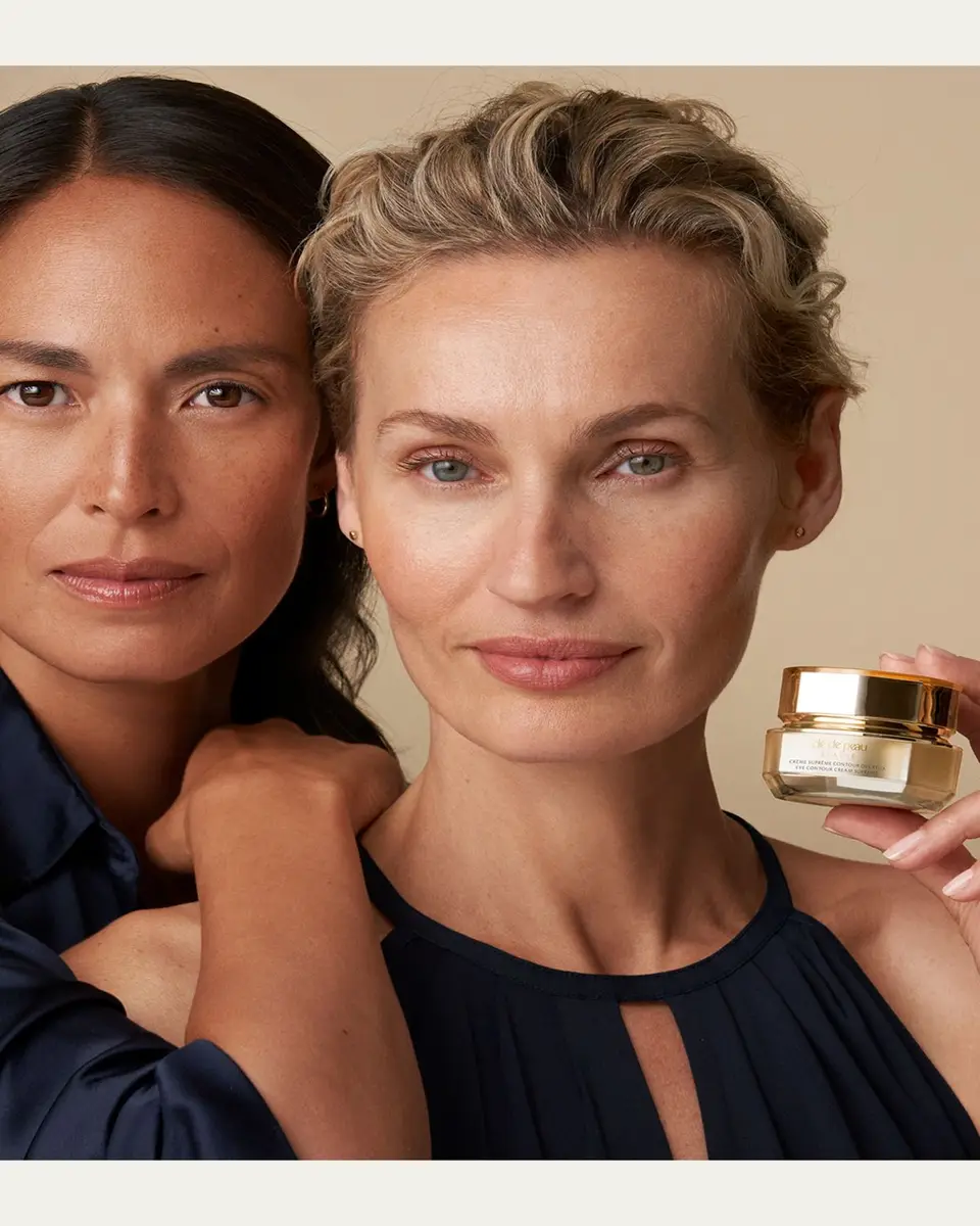 CLÉ DE PEAU BEAUTÉ Eye Contour Cream Supreme, 0.5 oz. | Thumbnail 5