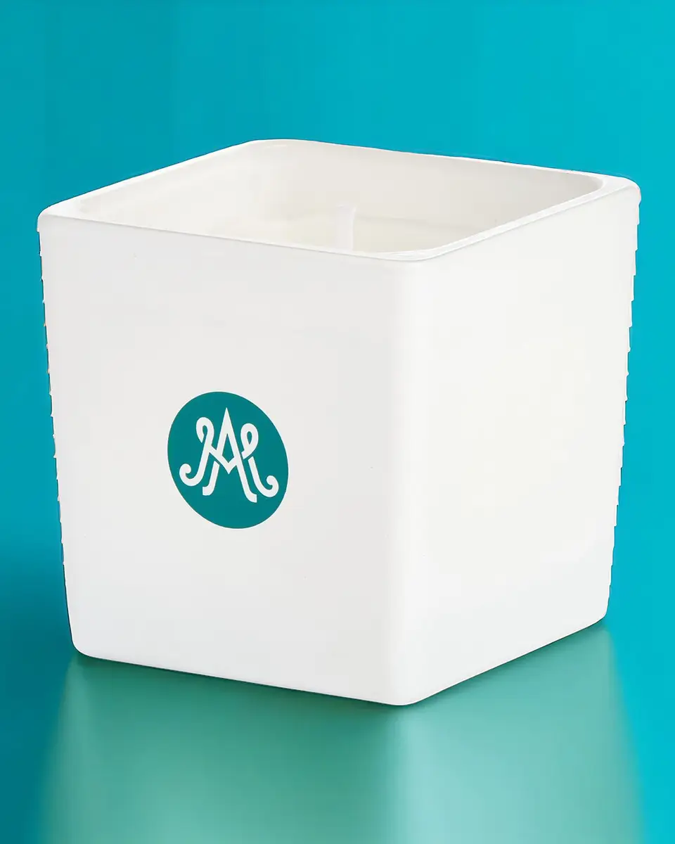 Amanda de Montal Lys Magicus Scented Candle, 80g | Thumbnail 2