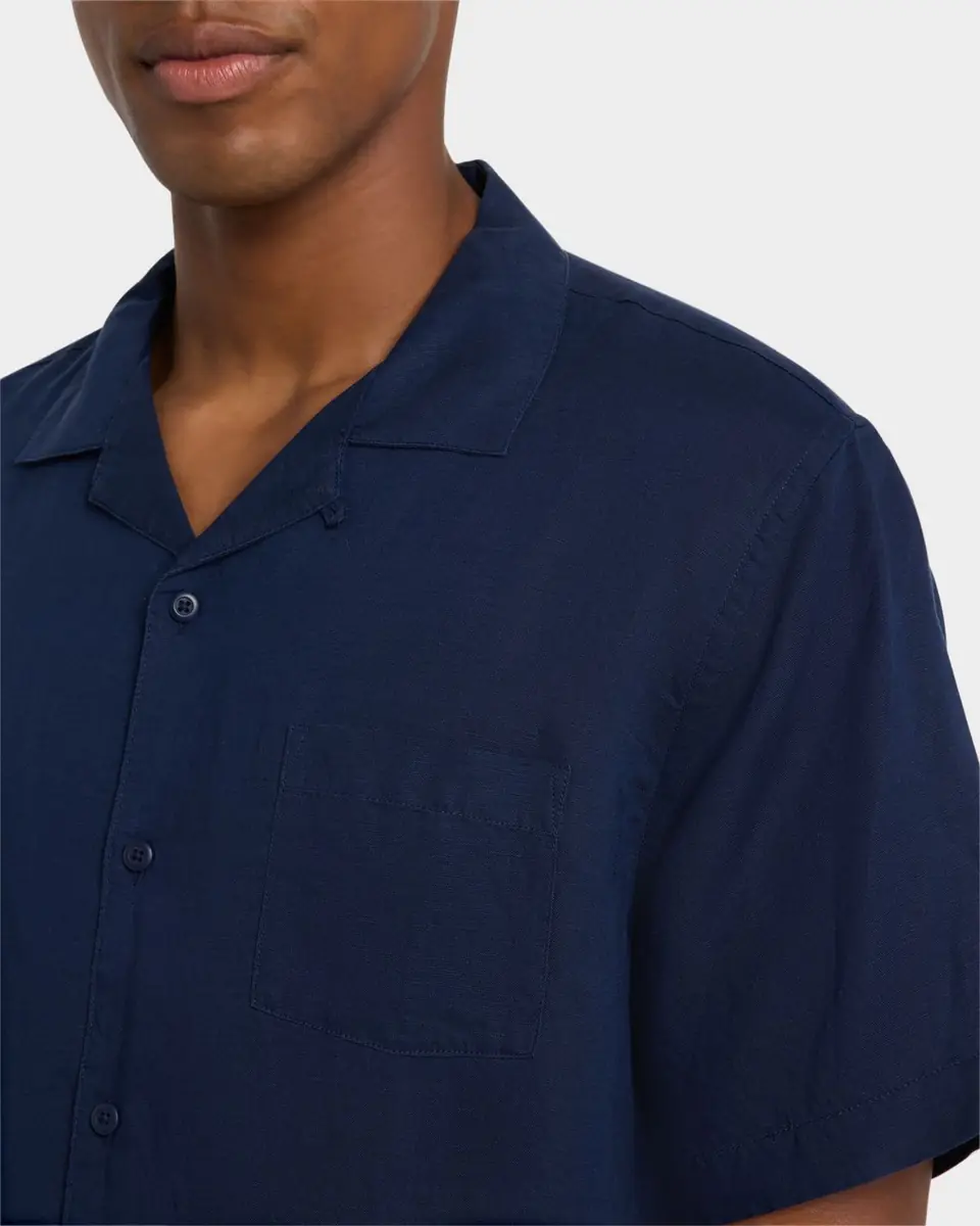 Onia Men's Air Linen Convertible Collar Short-Sleeve Shirt | Thumbnail 4 Onia Men's Air Linen Convertible Collar Short-Sleeve Shirt | Thumbnail 4