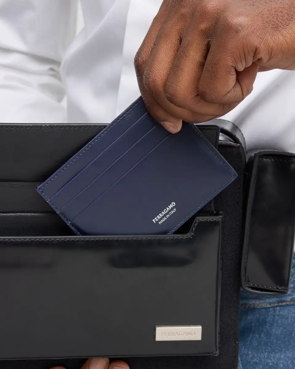 Ferragamo Men's Classic Hammered Leather Card Holder | Thumbnail 2