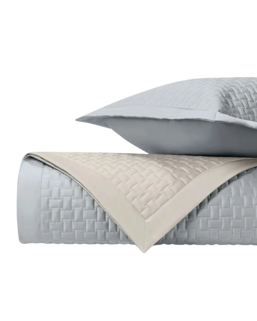 Home Treasures Wicker Coverlet Set, KG / CK | Image 1 Home Treasures Wicker Coverlet Set, KG / CK | Image 1