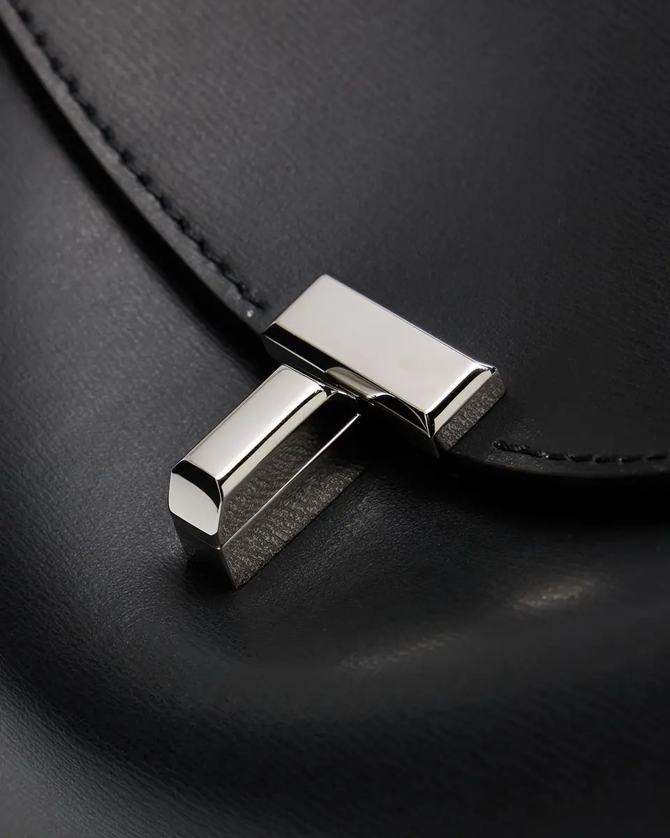 Toteme T-Lock Smooth Leather Top-Handle Bag | Thumbnail 5 Toteme T-Lock Smooth Leather Top-Handle Bag | Thumbnail 5