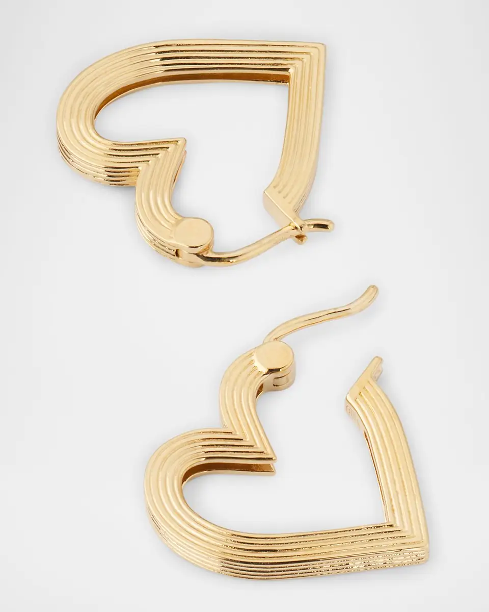 Sydney Evan 14K Gold Fluted Heart Hoop Earrings | Thumbnail 4