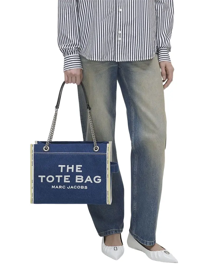 Marc Jacobs The Denim Chain Medium Tote Bag | Image 1 Marc Jacobs The Denim Chain Medium Tote Bag | Image 1