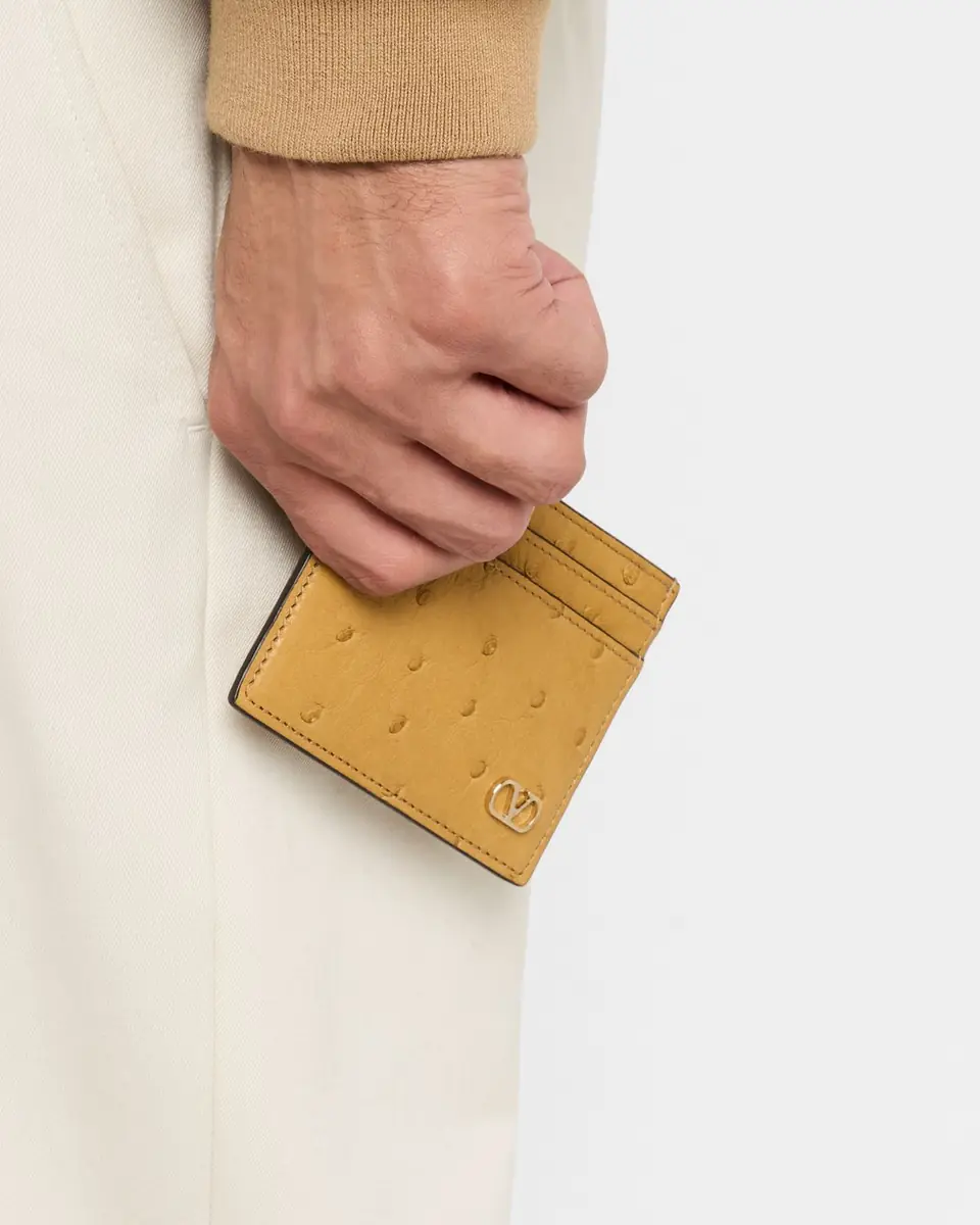 Valentino Garavani Men's Ostrich-Effect VLogo Card Holder | Thumbnail 2 Valentino Garavani Men's Ostrich-Effect VLogo Card Holder | Thumbnail 2