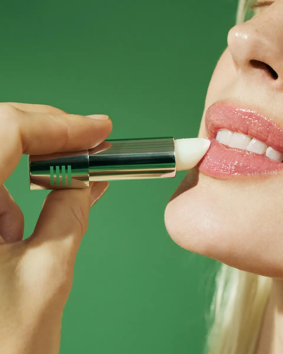 Bioeffect Lip Balm | Thumbnail 3 Bioeffect Lip Balm | Thumbnail 3