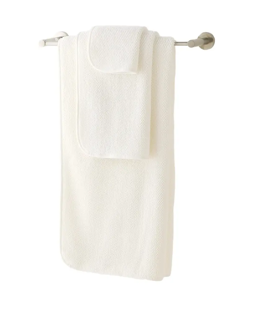Graccioza Pearls Bath Towel | Image 1 Graccioza Pearls Bath Towel | Image 1