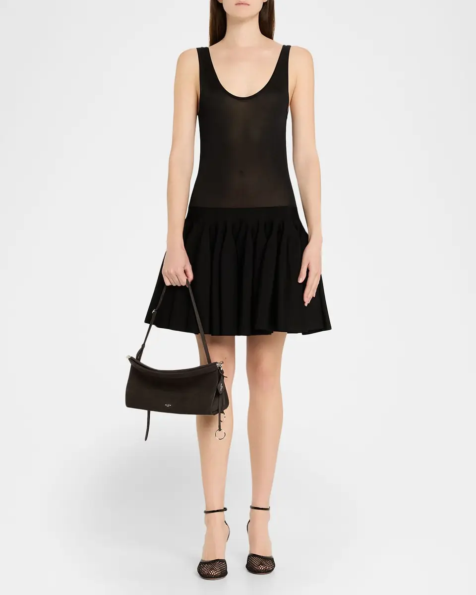 ALAÏA Le Click Medium Shoulder Bag in Suede | Thumbnail 25 ALAÏA Le Click Medium Shoulder Bag in Suede | Thumbnail 25