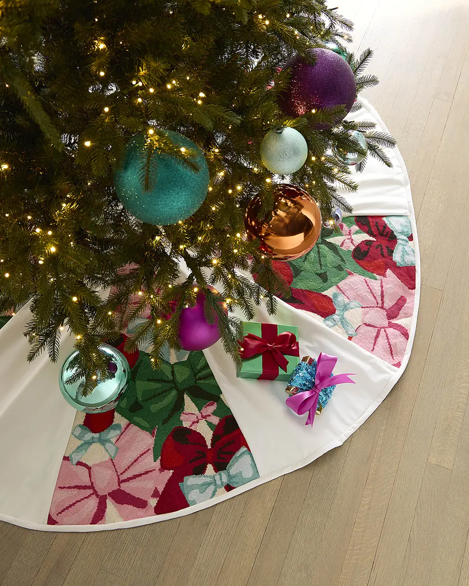 Bauble Stockings x Sainty Nelsen Hand-Stitched Multi-Bow Christmas Tree Skirt, 60" | Image 1 Bauble Stockings x Sainty Nelsen Hand-Stitched Multi-Bow Christmas Tree Skirt, 60" | Image 1