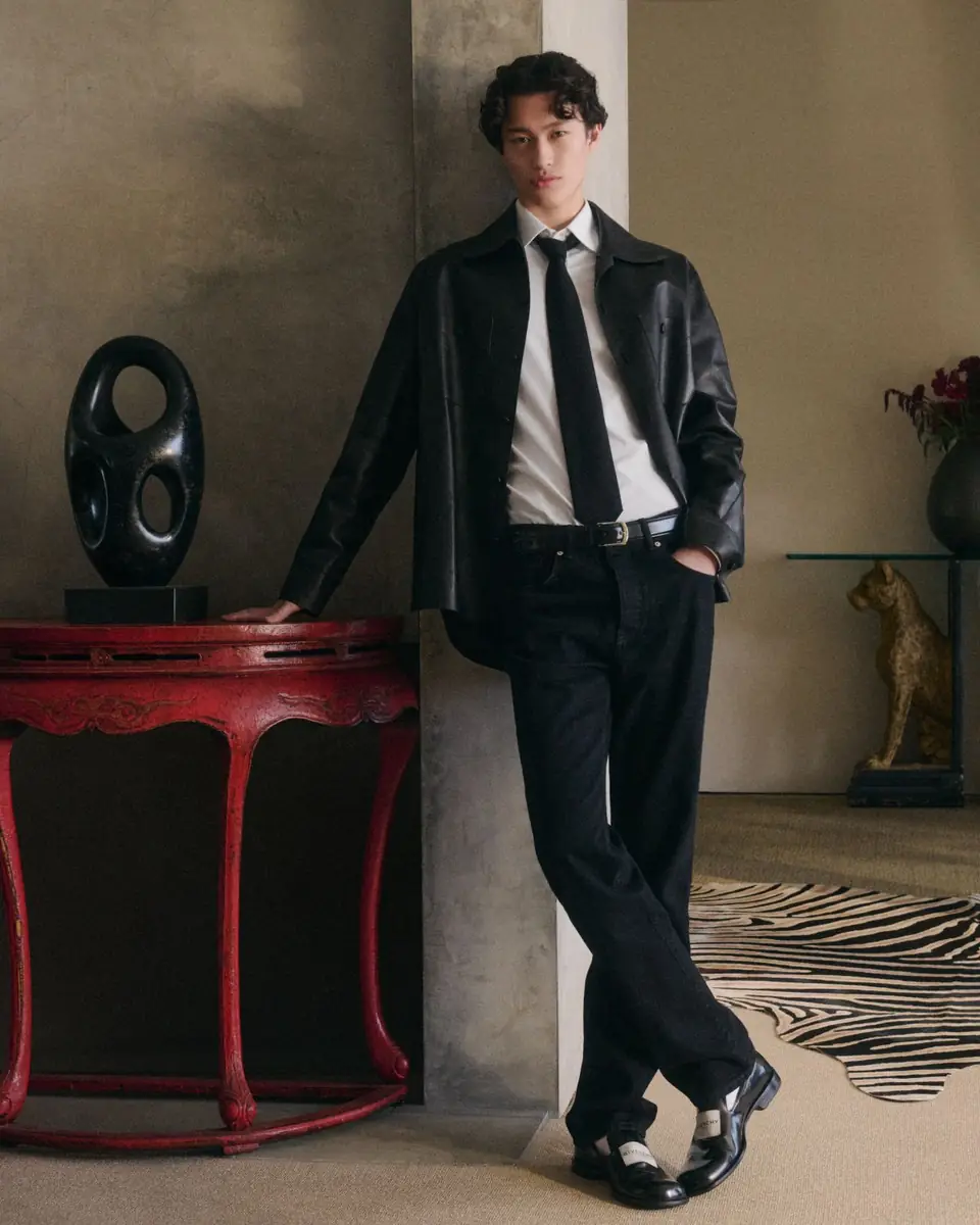 Givenchy Men's Straight-Fit Black Denim Jeans | Thumbnail 4
