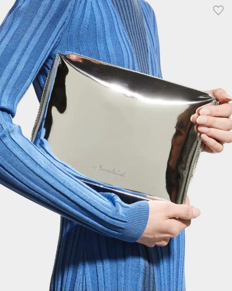 WELLinsulated Limited Edition Performance Large Beauty Bag | Thumbnail 4 WELLinsulated Limited Edition Performance Large Beauty Bag | Thumbnail 4