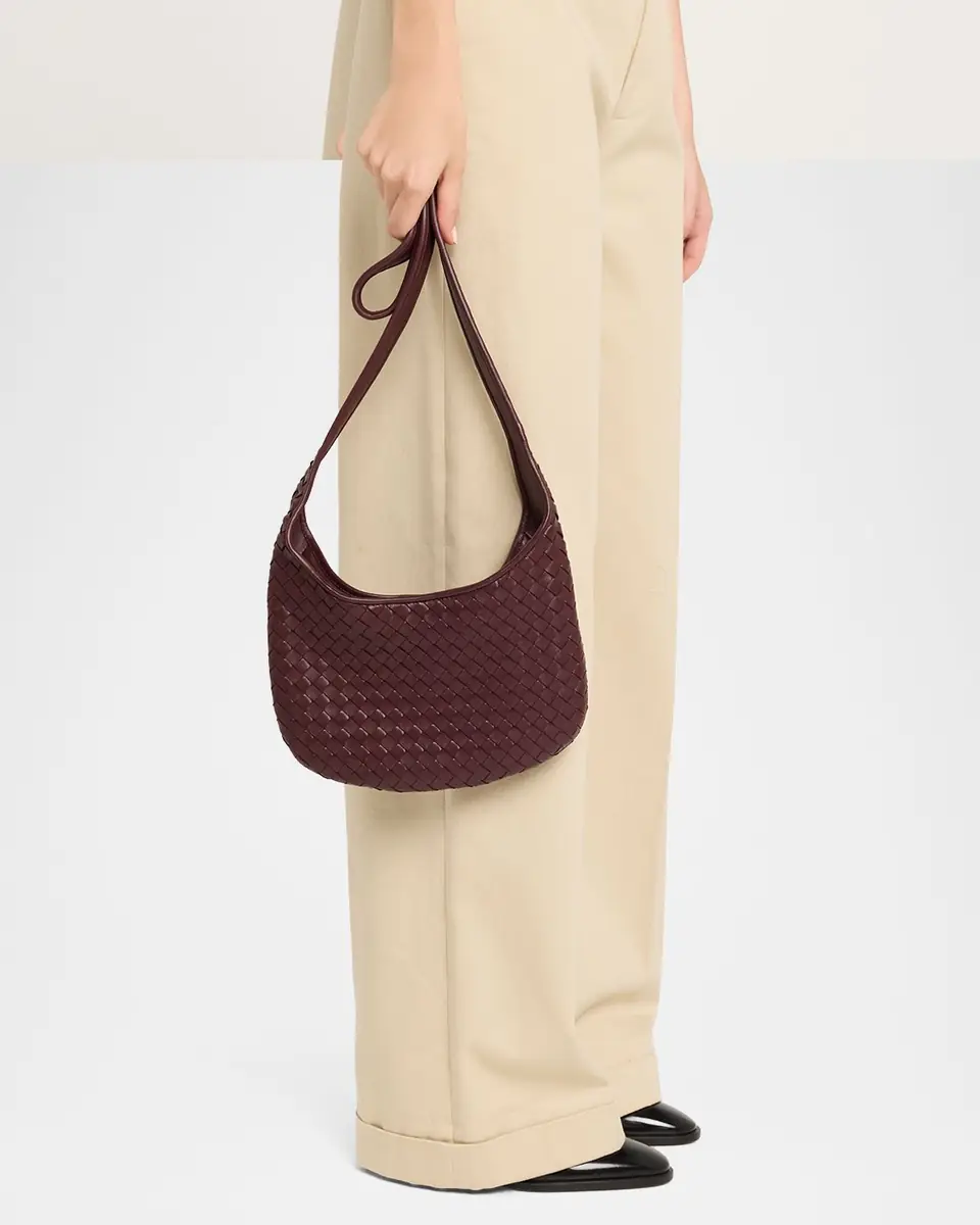 Bottega Veneta Leather Shoulder Bag | Thumbnail 19 Bottega Veneta Leather Shoulder Bag | Thumbnail 19